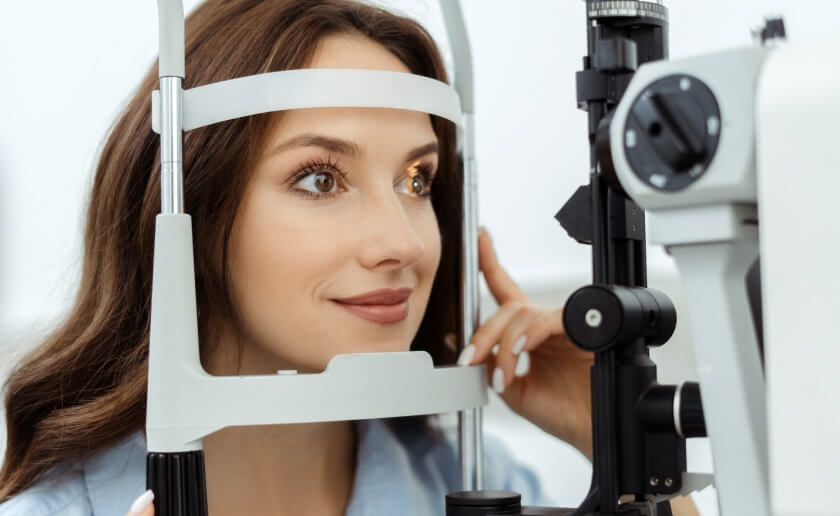 Eye exam image